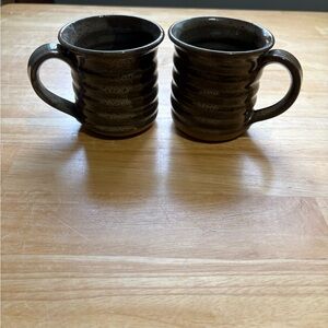 Elegant Black toned Ceramic Mug Set
